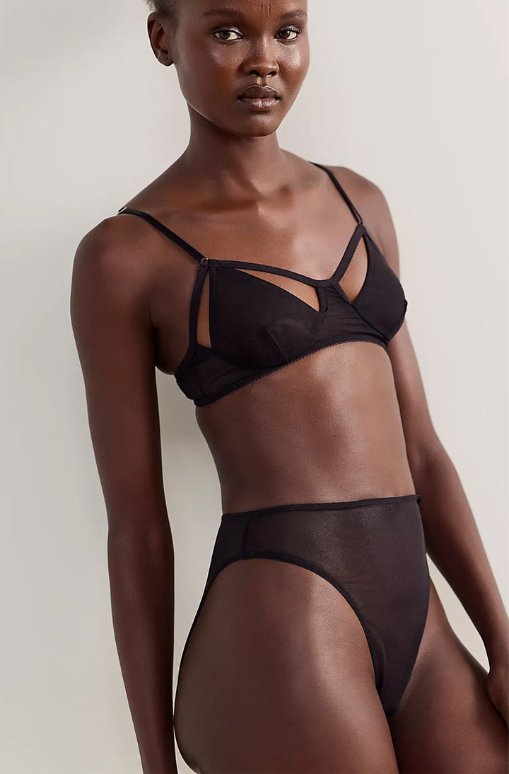 Whisper Peekaboo Bra
