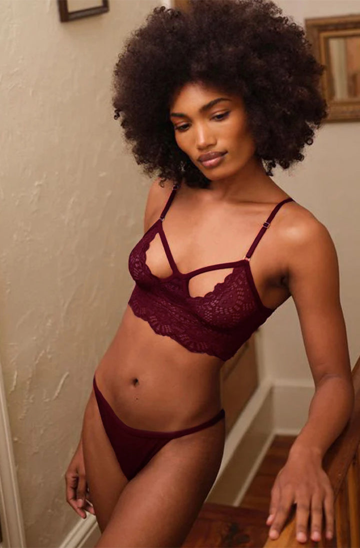 Whisper Sweet Nothings cropped cami Blackberry