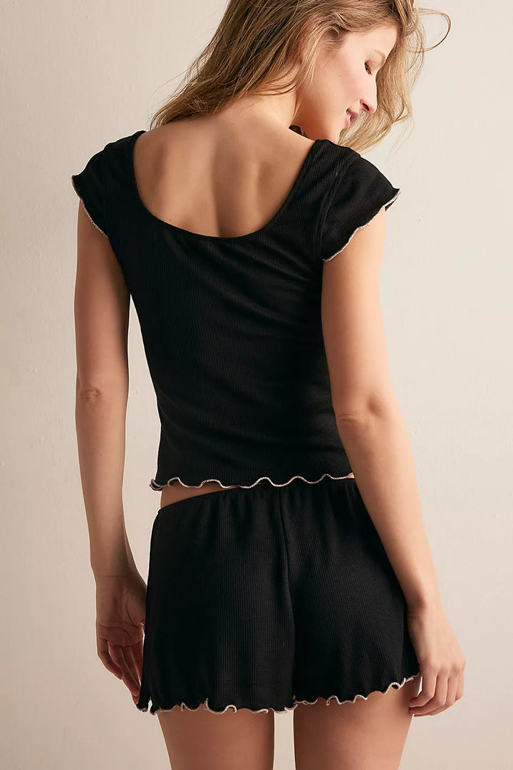 Millie Pearl Shorties