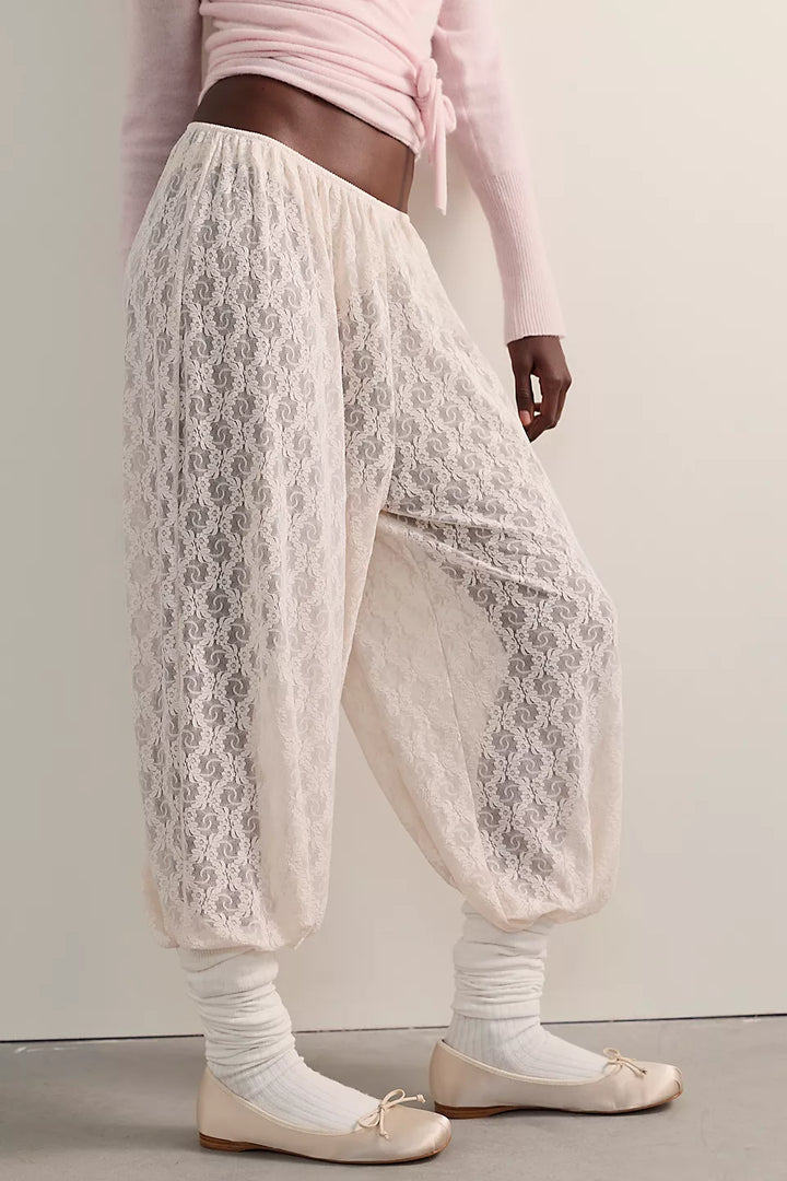 Stretch Lace Balloon Pant