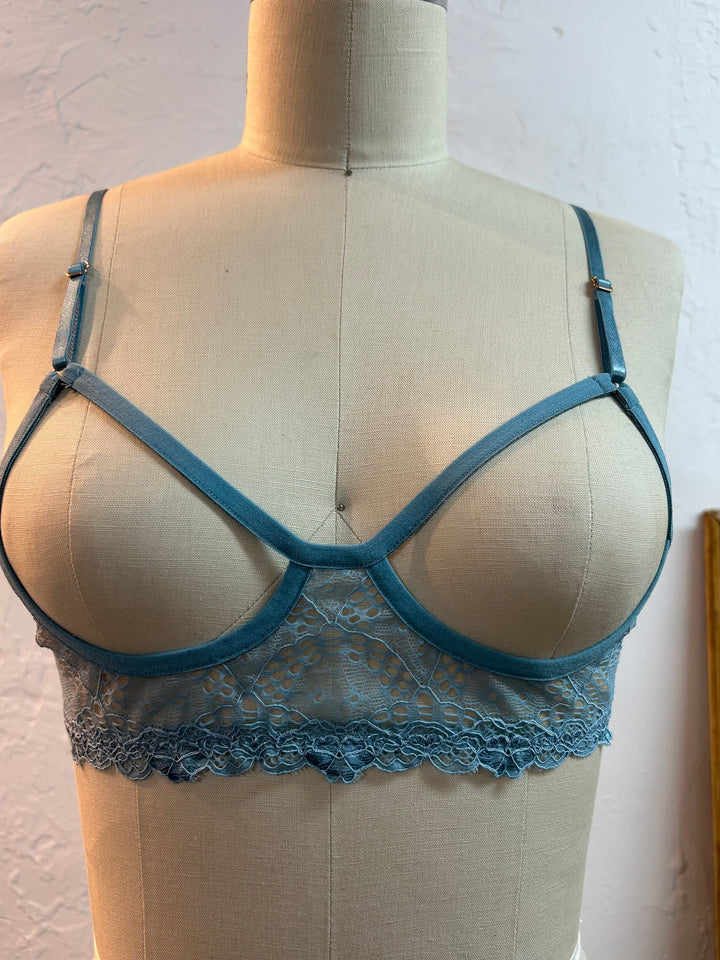 Whisper Bonjour Bralette